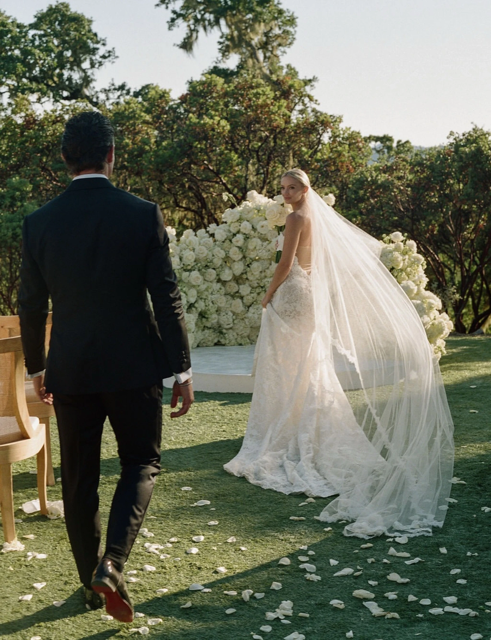 Gallery Image #slidesGrid2